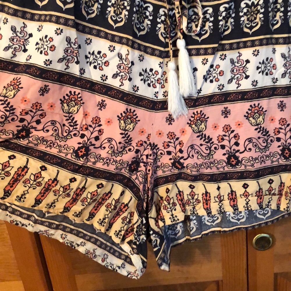 American Rag Romper - Picture 3 of 4